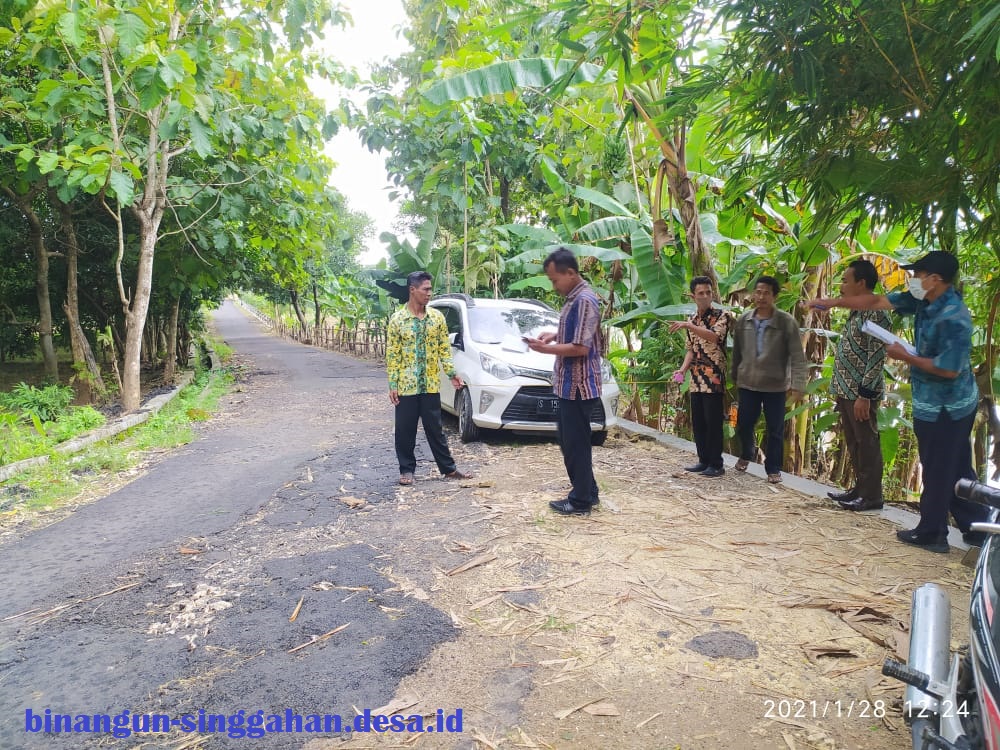 Survey Kegiatan APBD 2021 Oleh Tim Dinas PUPR Kabupaten Tuban Di Jalan Poros Desa Binangun